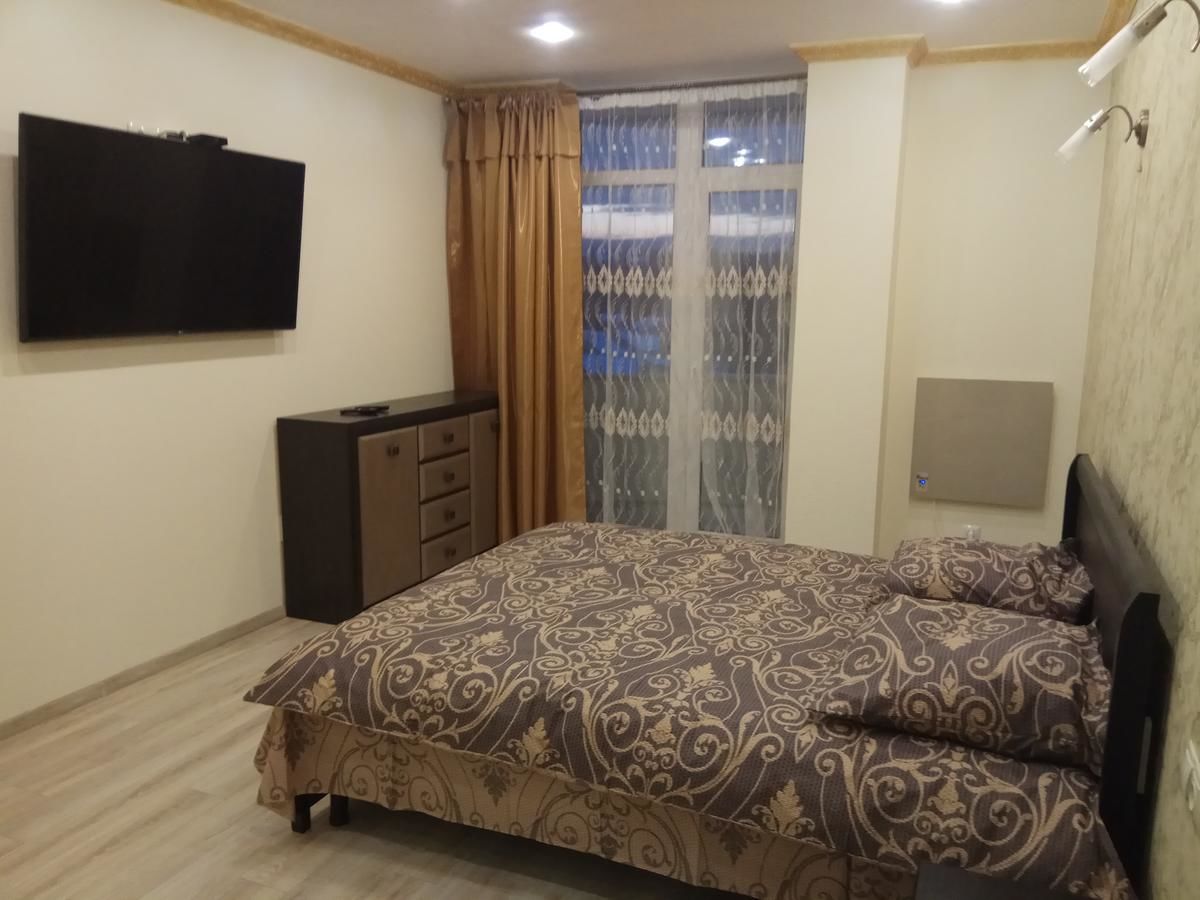 Апартаменты Center 300m to the pump room 1 bedroom Roksolana Street 16 Трускавец-24